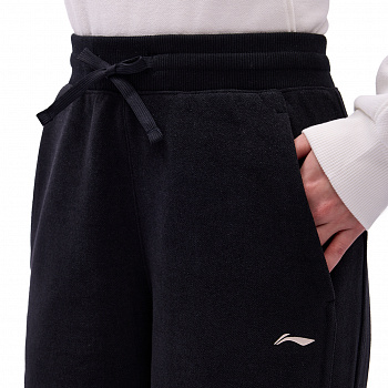 AKYV112-2 Брюки джоггеры Workout черный